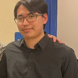 Headshot of William Chen